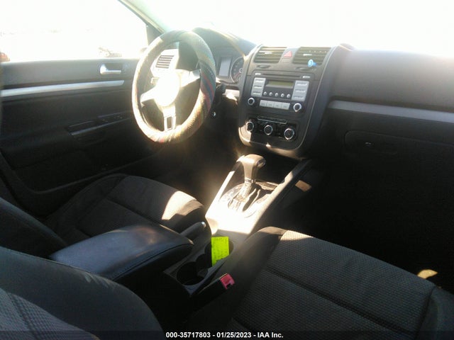 2010 VOLKSWAGEN JETTA SEDAN S VIN: 3VWJX7AJ1AM014128