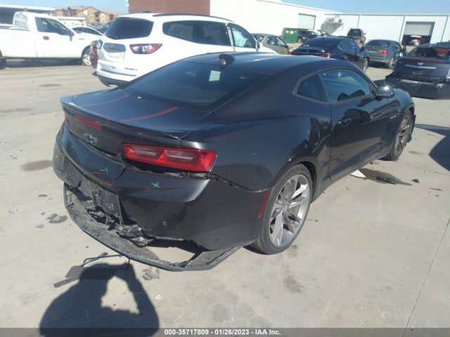 Chevrolet Camaro 2017 1G1FD1RS1H0129863 Image 4