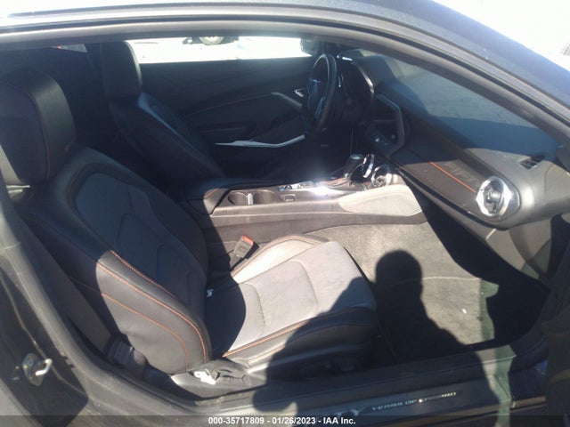 Chevrolet Camaro 2017 1G1FD1RS1H0129863 Image 5
