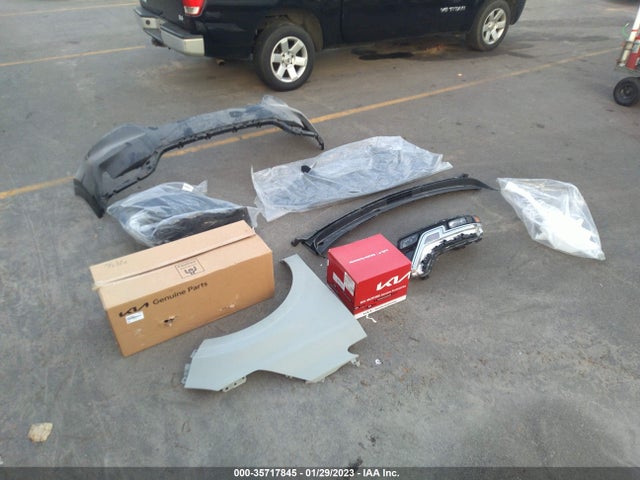 2022 Kia Carnival, VIN: KNDNB4H39N6082711