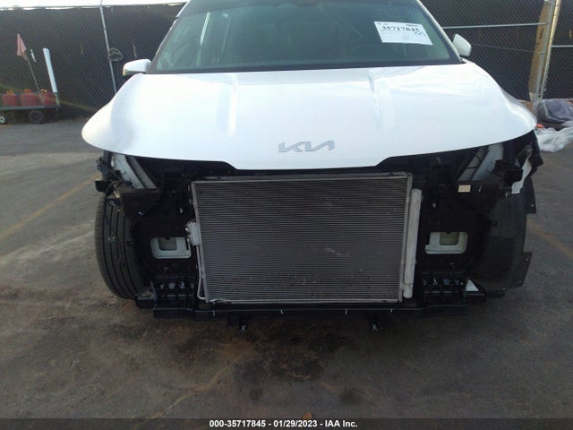 2022 Kia Carnival, VIN: KNDNB4H39N6082711