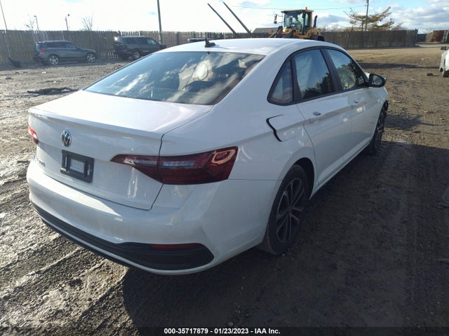2022 Volkswagen Jetta, VIN: 3VWBM7BU8NM002604