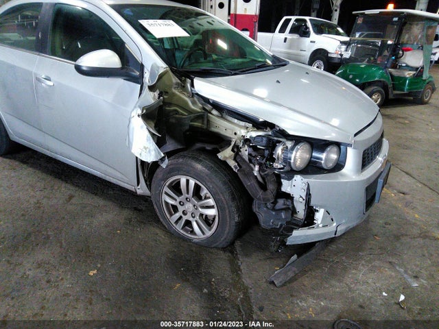 Chevrolet SONIC LT 2014 1G1JC5SH5E4222179 Image 6