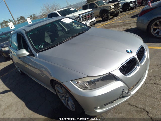 2011 WBAPH5G50BNM74250 main image