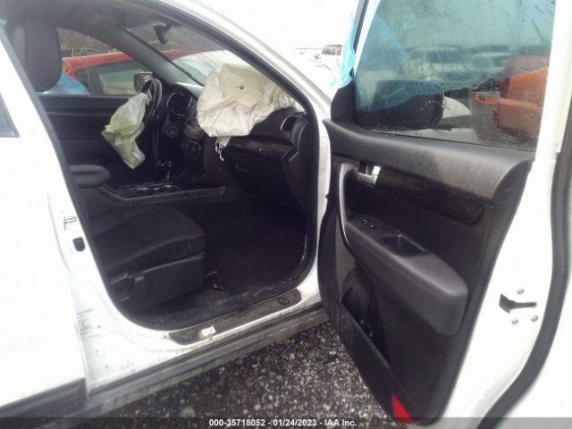 5XYKTCA63EG449968 KIA SORENTO LX