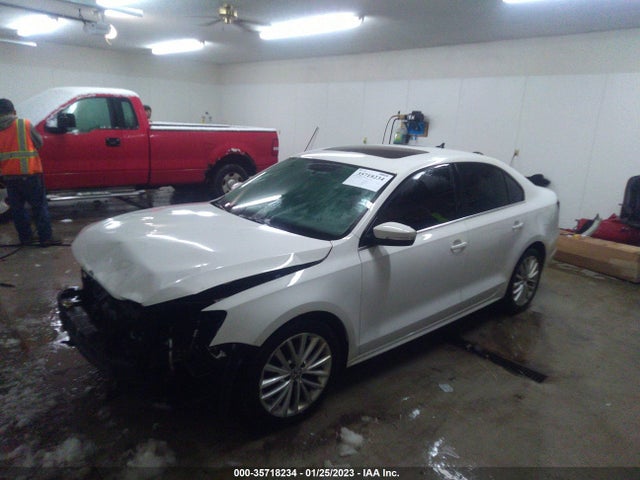 3VWLP7AJ2DM395646 Volkswagen Jetta Sedan Sel W/nav