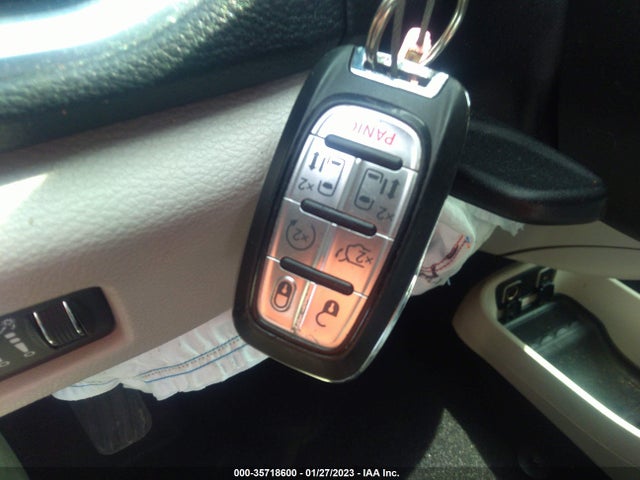 2019 Chrysler Pacifica, VIN: 2C4RC1GG6KR552313