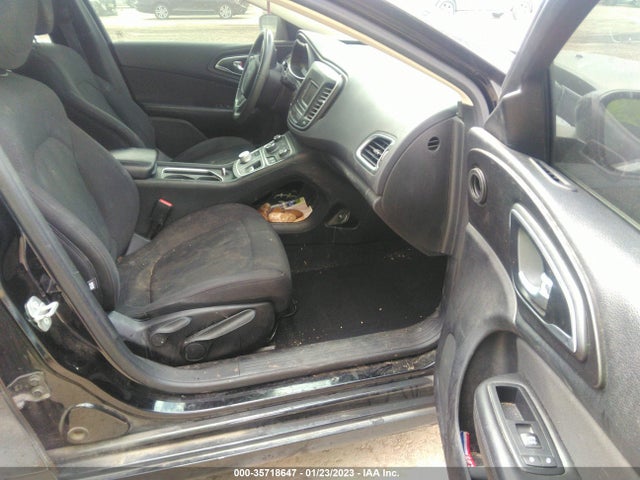 1C3CCCAB8FN746752 Chrysler 200 Limited