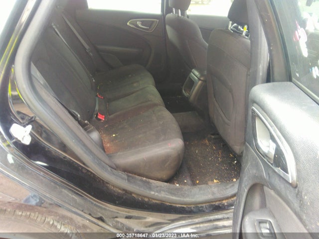 1C3CCCAB8FN746752 Chrysler 200 Limited