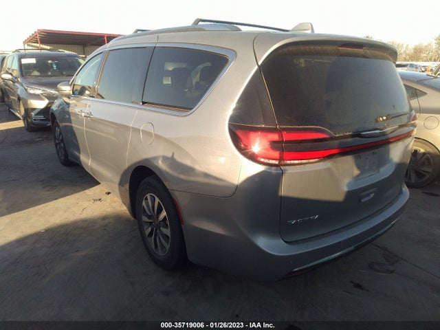 Chrysler Pacifica Touring L 2021 аукцион фото