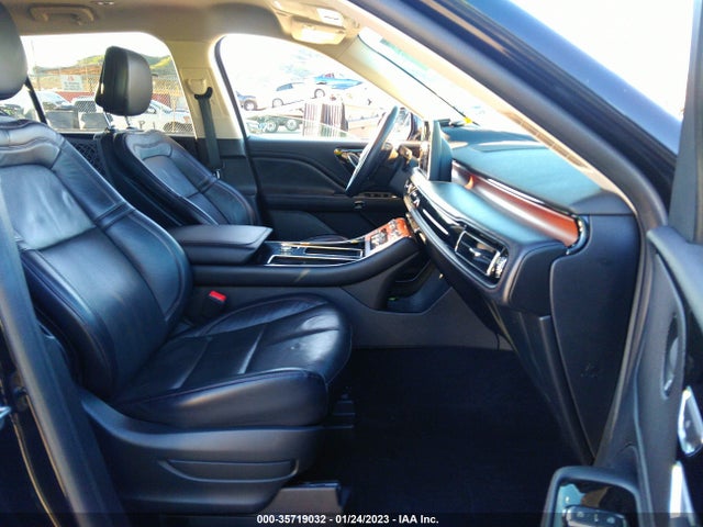 2020 Lincoln Aviator, VIN: 5LM5J7WC1LGL11356