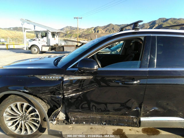 2020 Lincoln Aviator, VIN: 5LM5J7WC1LGL11356