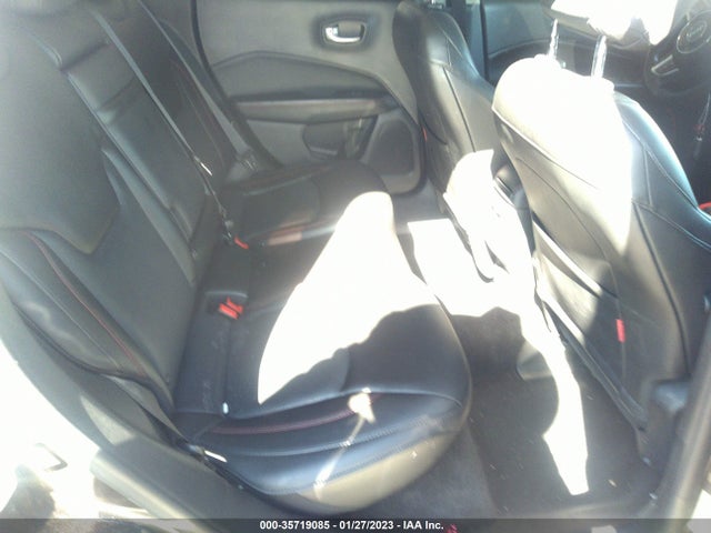 3C4NJDDB1JT210424 Jeep Compass Trailhawk