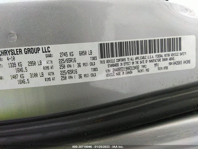 2A4RR5D19AR319492 Chrysler Town & Country Touring