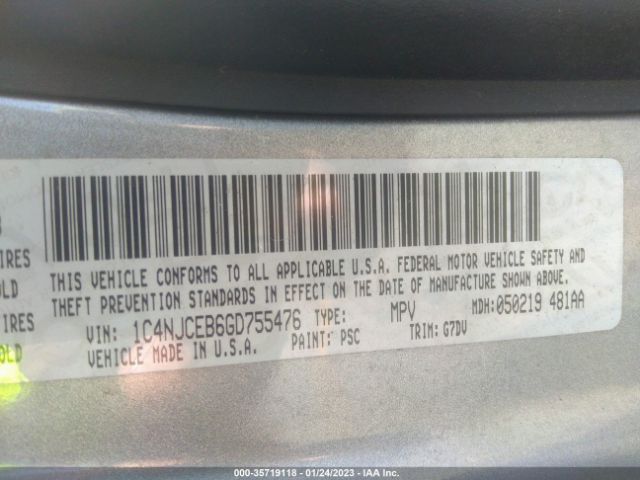1C4NJCEB6GD755476 Jeep Compass Latitude