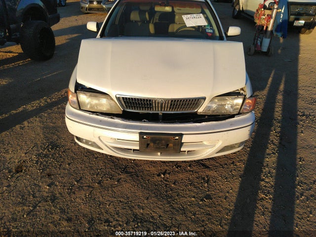 1997 INFINITI I30 VIN: JNKCA21D2VT512502
