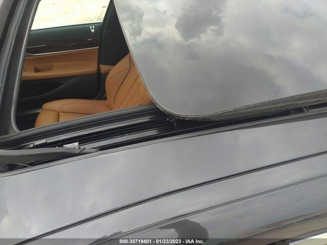 BMW 7-series I 2022 аукцион фото