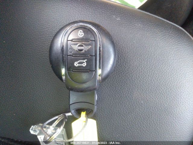 WMWLU5C5XK2G05527 Mini Clubman