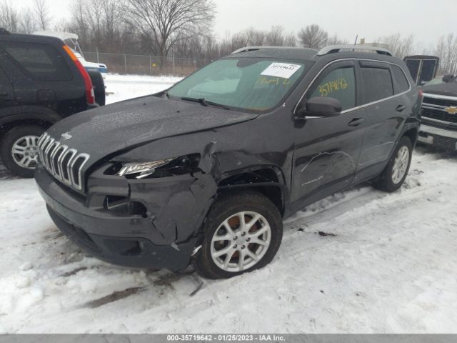 1C4PJMCS5GW328327 Jeep Cherokee Latitude