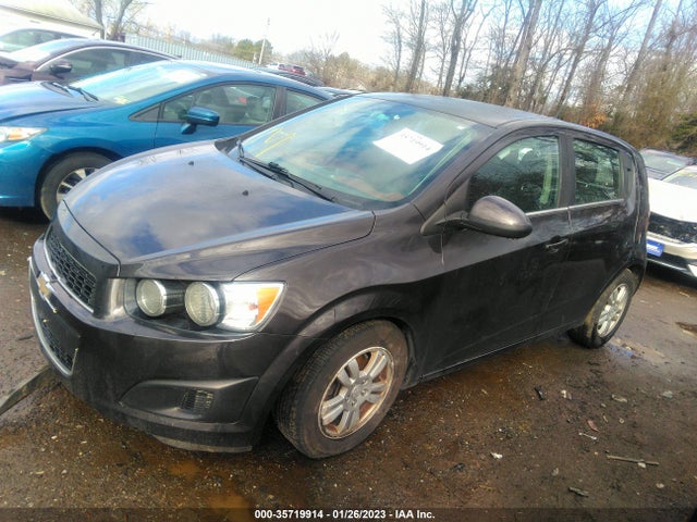 Chevrolet SONIC LT 2014 1G1JC6SHXE4229523 Image 2