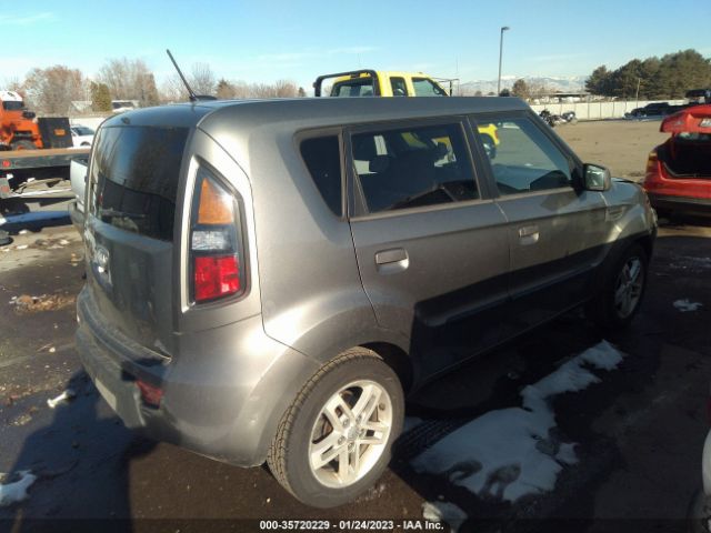 KNDJT2A22A7104022 KIA SOUL +