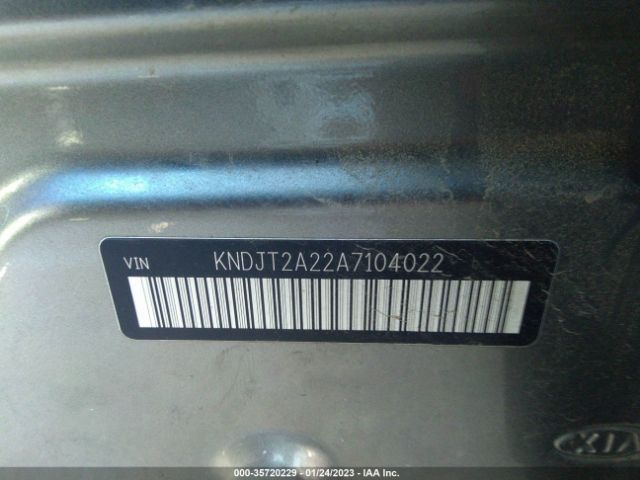 KNDJT2A22A7104022 KIA SOUL +
