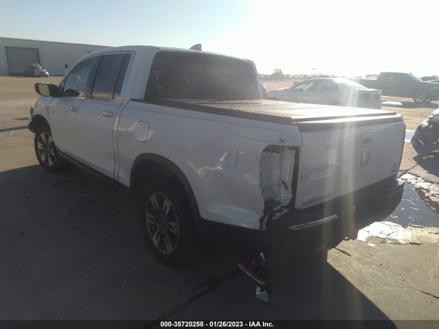 2017 Honda Ridgeline, VIN: 5FPYK3F66HB021224
