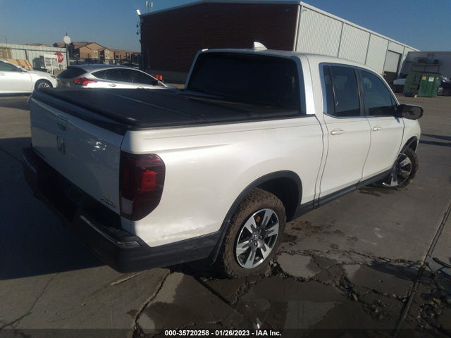 2017 Honda Ridgeline, VIN: 5FPYK3F66HB021224