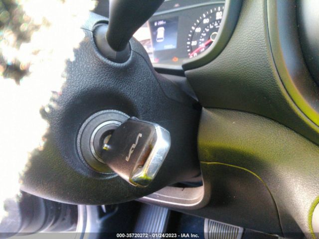 KNDJ23AU9N7806130 KIA SOUL LX