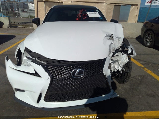 JTHBA1D27G5038490 Lexus IS 200T