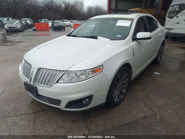 Lincoln MKS 2011 1LNHL9FT9BG600876 Image 2
