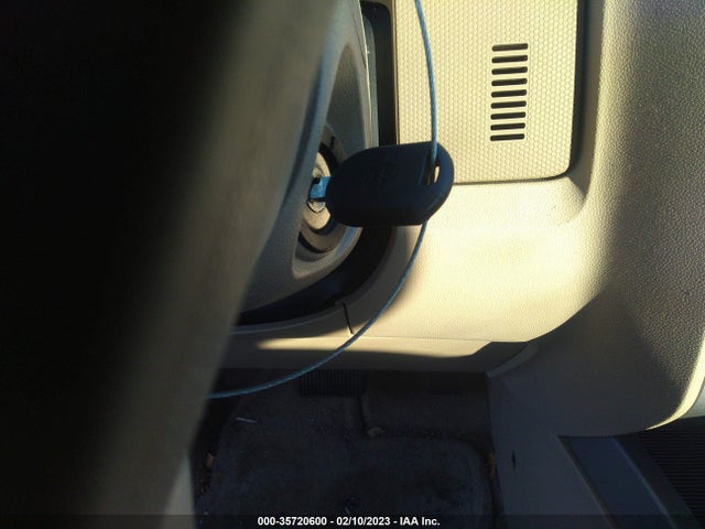 2008 FORD ESCAPE XLT VIN: 1FMCU03128KB66361