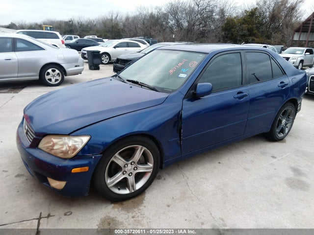 2001 LEXUS IS 300 VIN: JTHBD182010031970