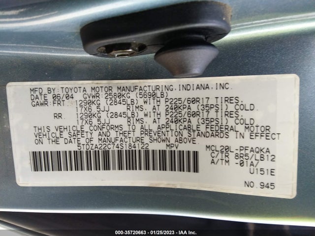 2004 TOYOTA SIENNA XLE VIN: 5TDZA22C74S184122