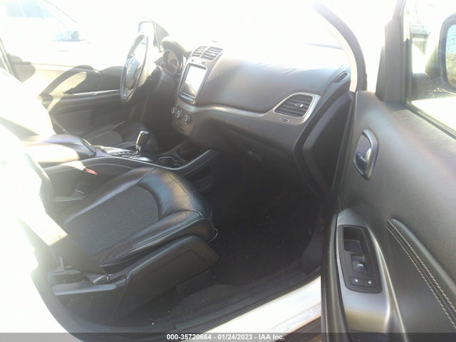Dodge Journey Crossroad Plus 2017 3C4PDCGG7HT520427 Image 5