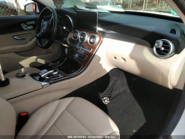 2016 Mercedes-Benz C-Class, VIN: 55SWF4KB1GU128286