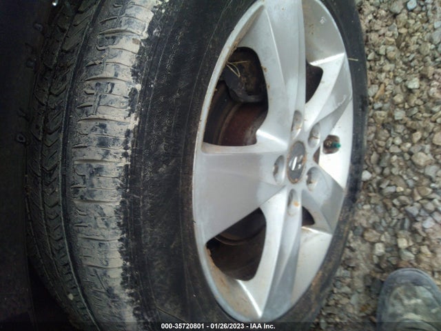 2011 HYUNDAI ELANTRA GLS VIN: 5NPDH4AE2BH035897