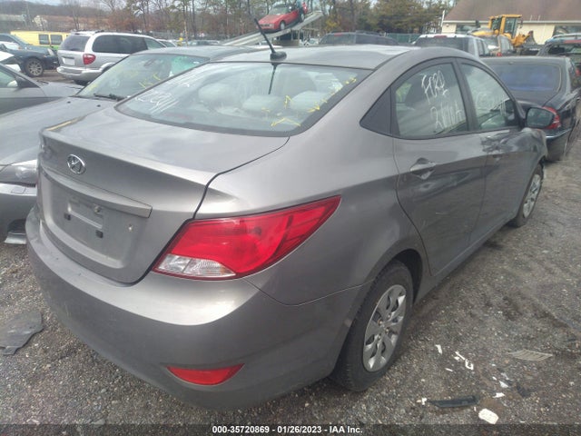 Hyundai ACCENT SE 2017 KMHCT4AEXHU377778 Image 4