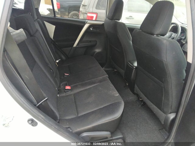 2015 Toyota RAV4, VIN: 2T3WFREV7FW150502