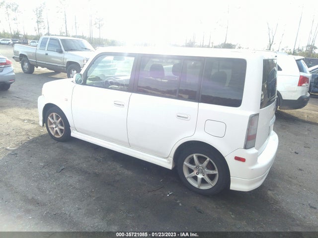 2005 SCION XB VIN: JTLKT334X50195083