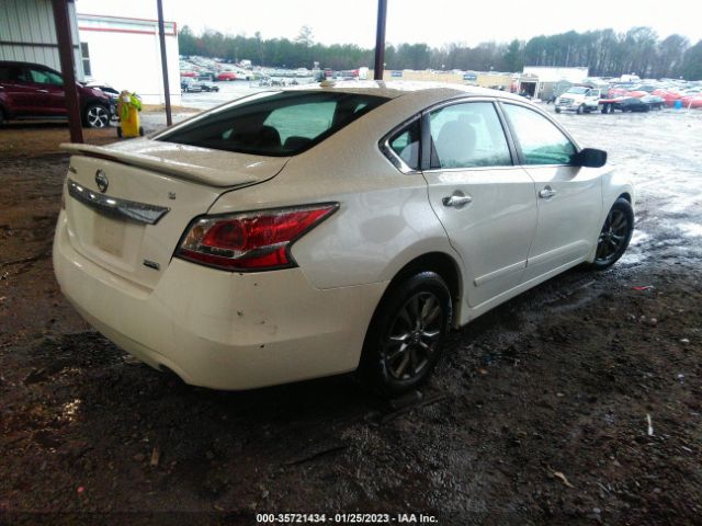 1N4AL3AP8FC483176 Nissan Altima 2.5 S