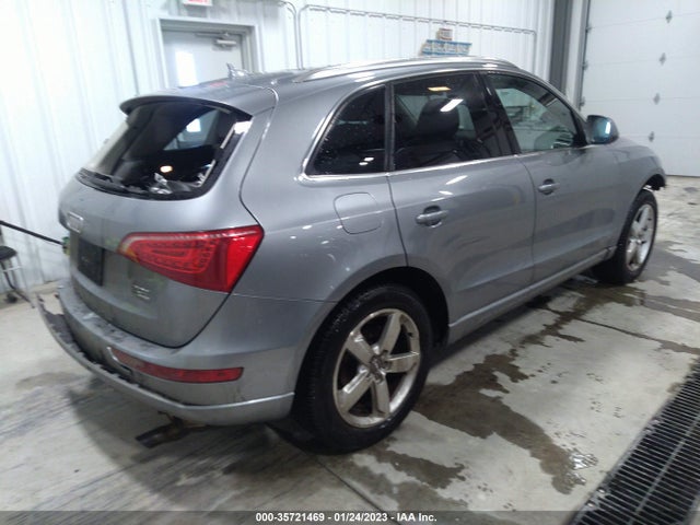 WA1LFAFP9BA030370 Audi Q5 2.0t Premium Plus