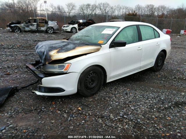 3VW2K7AJ5EM375578 Volkswagen Jetta Sedan S
