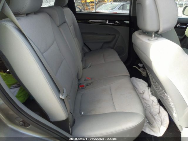 5XYKT3A15BG132872 KIA SORENTO LX