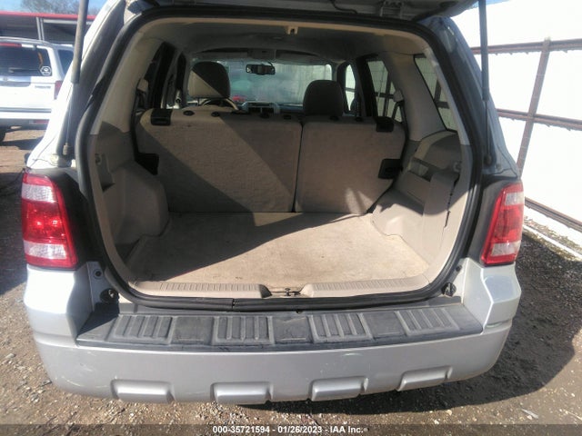 2008 FORD ESCAPE XLT VIN: 1FMCU03158KB52065
