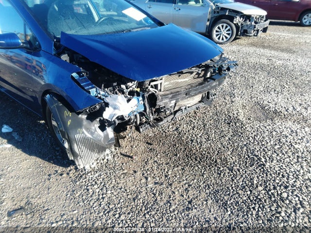KIA FORTE S 2018 3KPFL4A73JE264567 Image 8