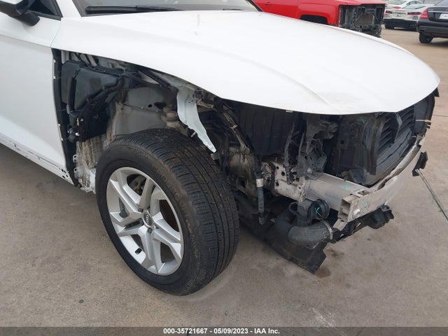 WA1ANAFY2J2013289 Audi Q5 Premium/tech Premium
