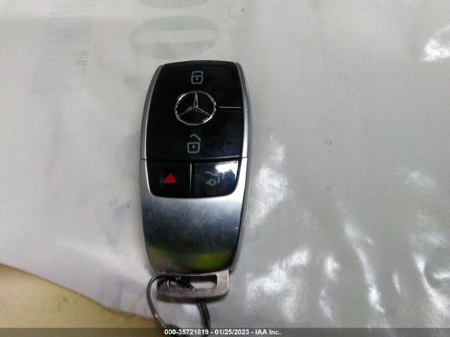 WDDUG8GBXKA458571 Mercedes-Benz S-class S 560