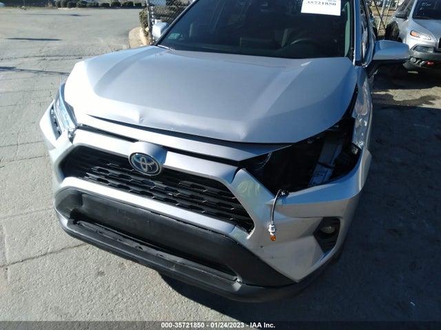 2021 Toyota RAV4, VIN: 4T3RWRFV5MU035843
