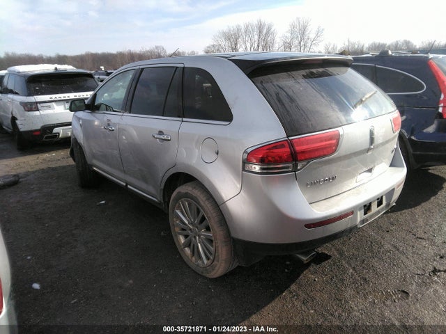 Lincoln MKX 2012 2LMDJ6JK8CBL00311 Image 3